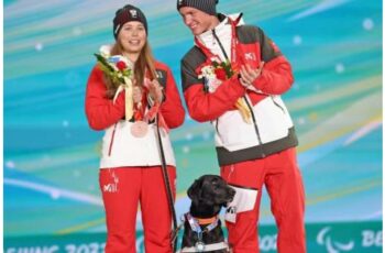 Guide Dog Receives Olympic Medal On Behalf of Blind Owner